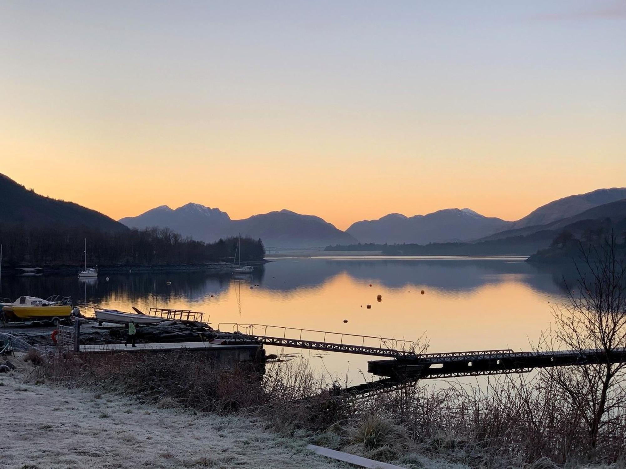 Ash, Birch And Rowan Self Catering Cabins Onich Bagian luar foto