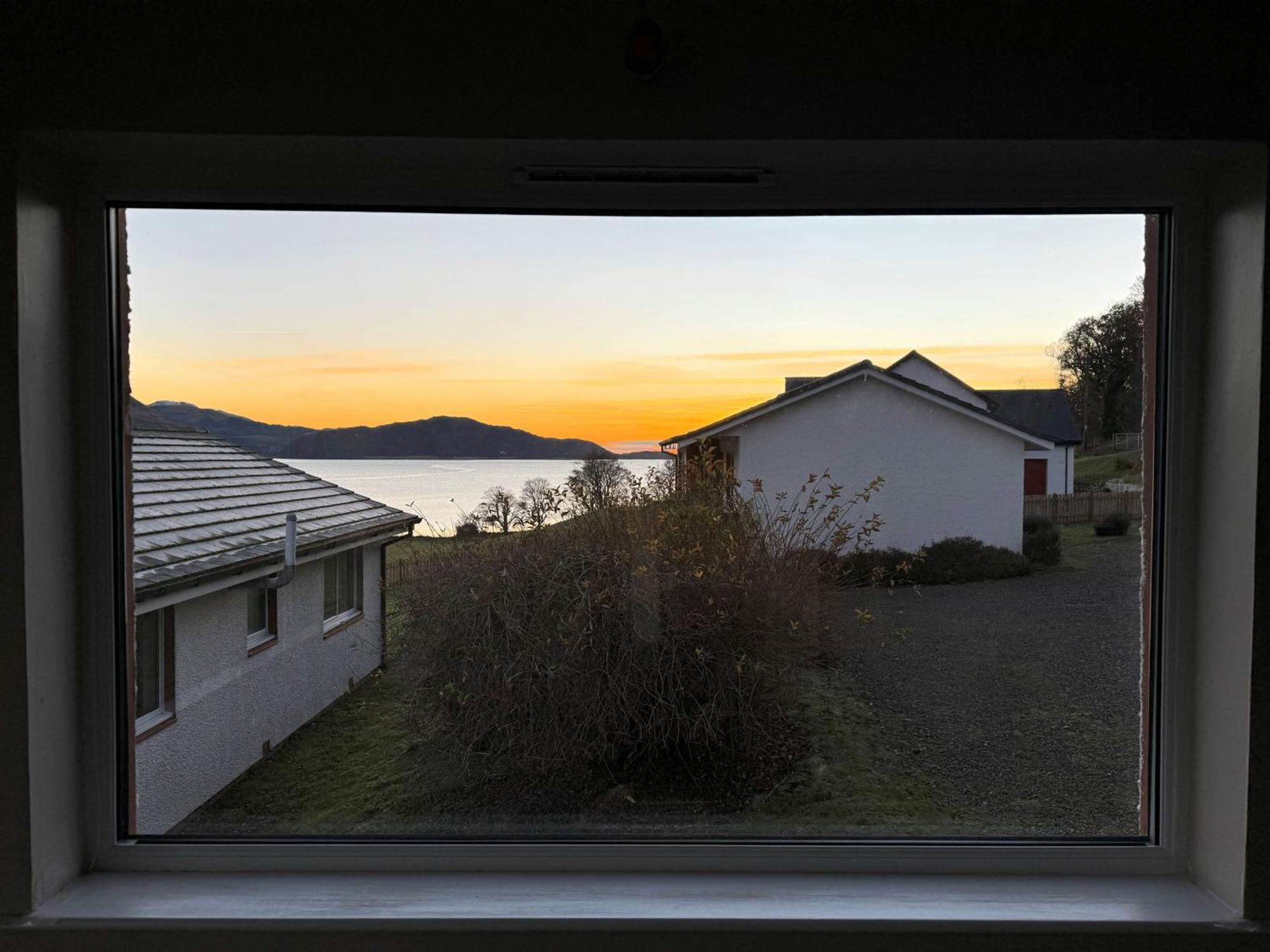 Ash, Birch And Rowan Self Catering Cabins Onich Bagian luar foto