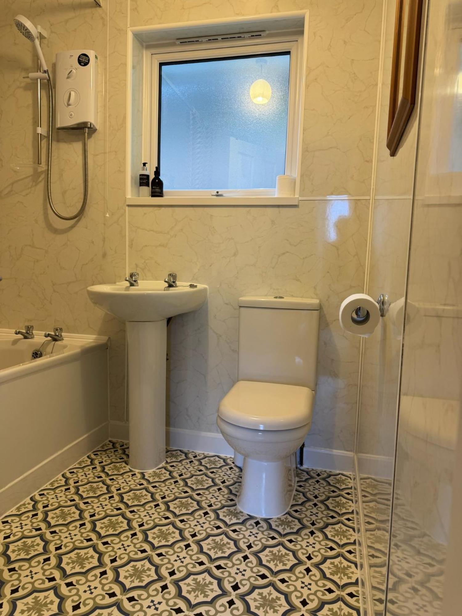 Ash, Birch And Rowan Self Catering Cabins Onich Bagian luar foto